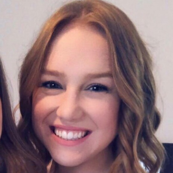 Meet your Posher, Stephanie - Picture 1 of 1